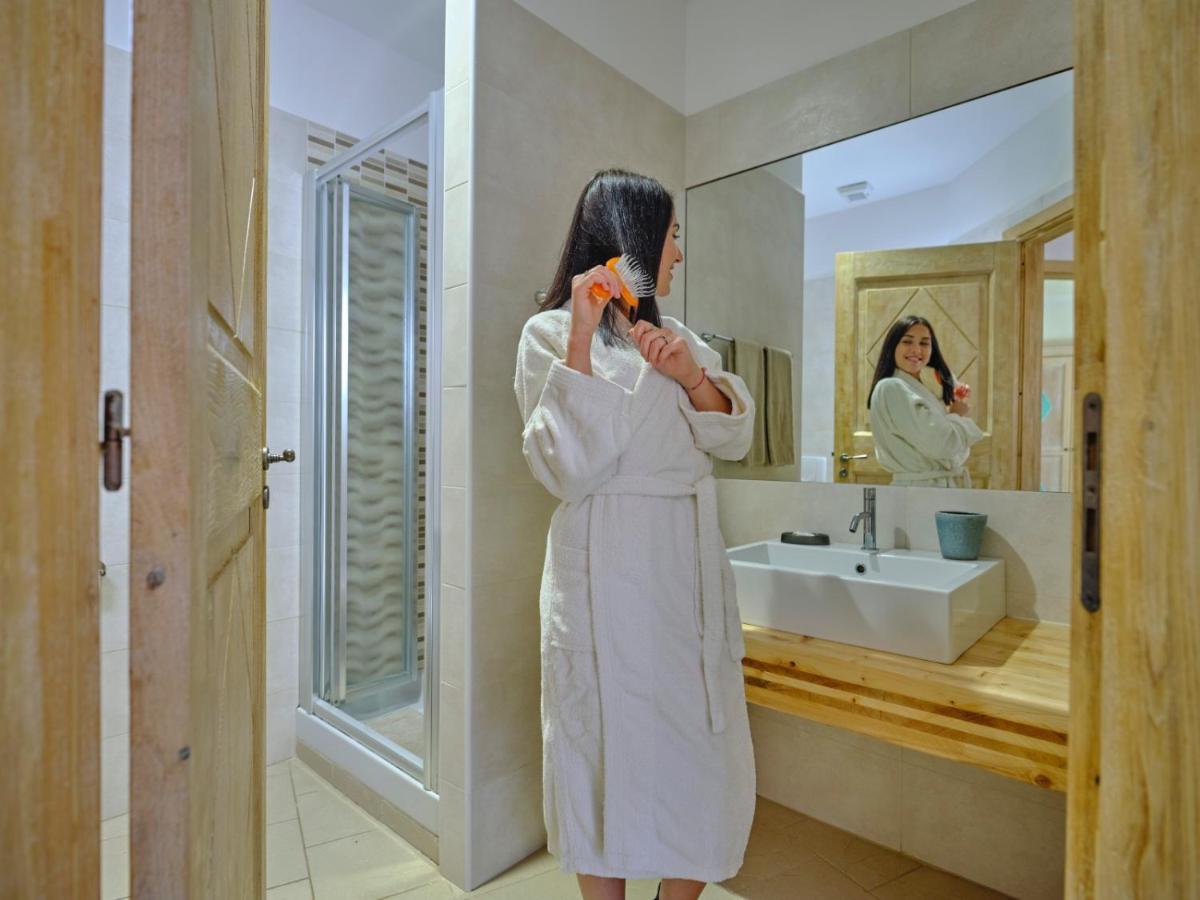 Dolce Vita Boutique Hotel Porto Cervo Exterior photo